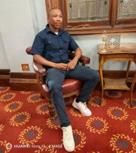 Andile Qhena
